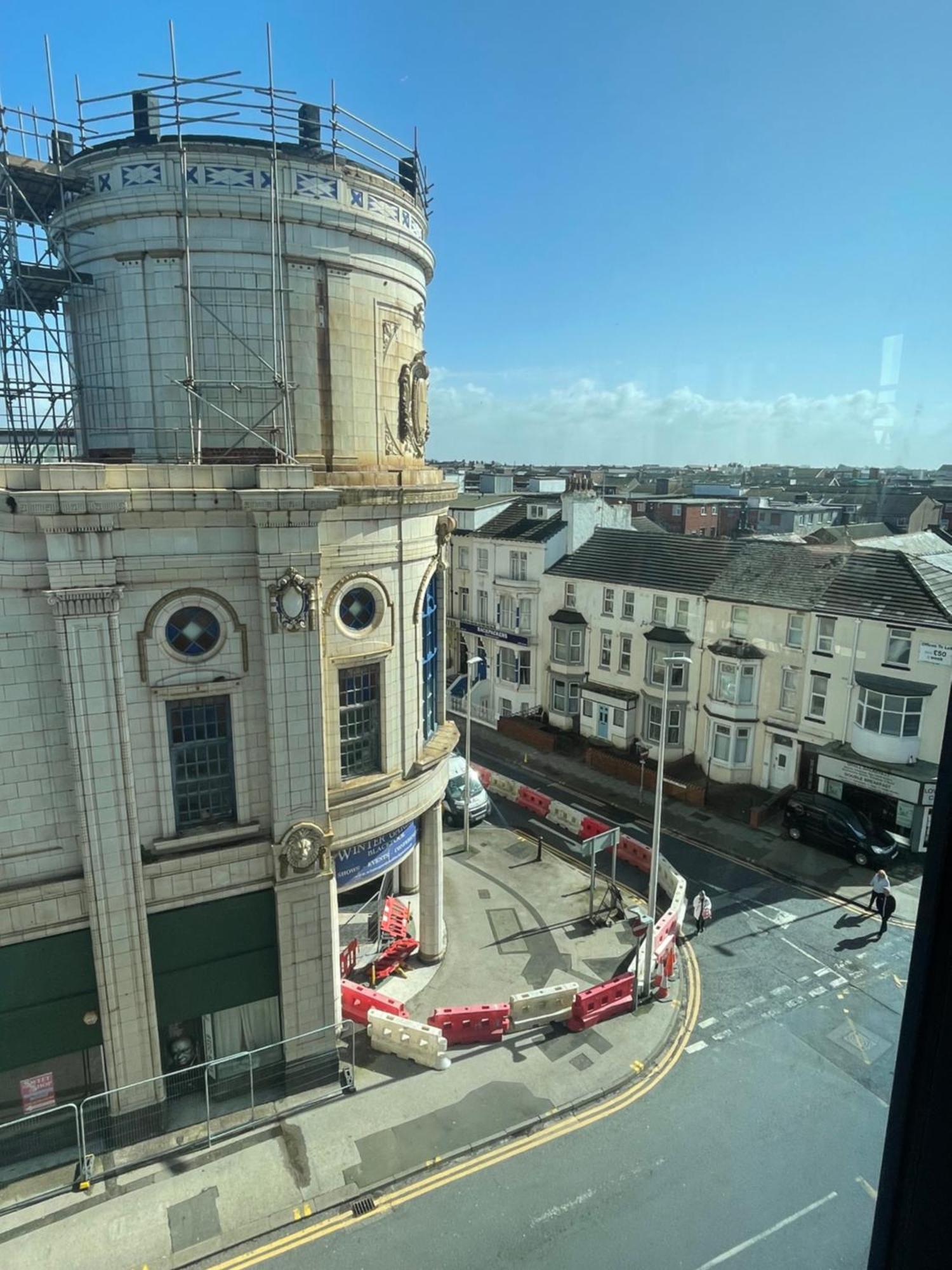 Backpackers Blackpool Hotel & Suites Luaran gambar
