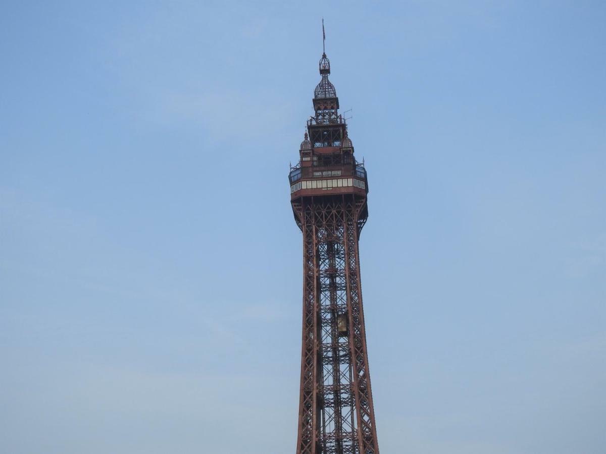 Backpackers Blackpool Hotel & Suites Luaran gambar