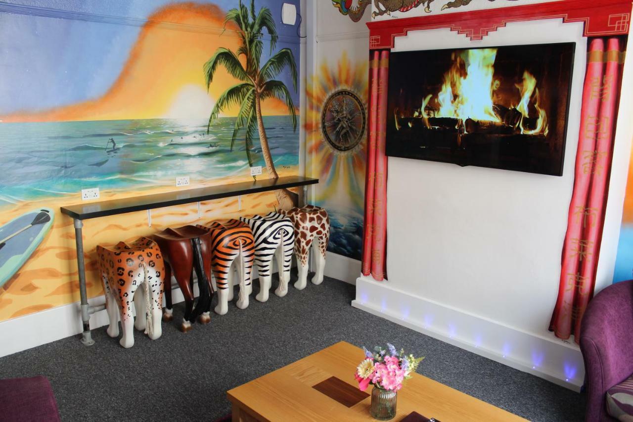 Backpackers Blackpool Hotel & Suites Luaran gambar